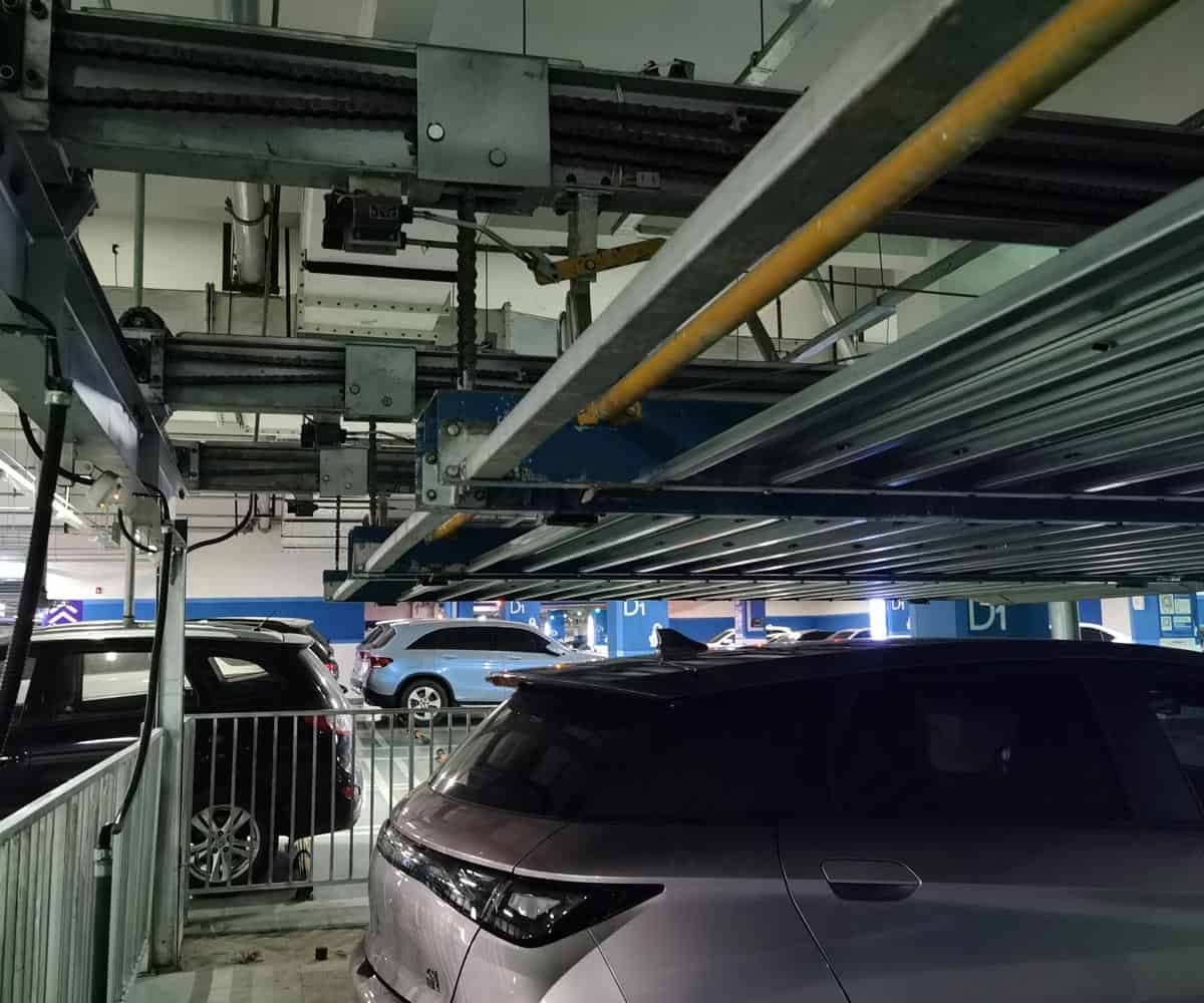 兩柱式立體停車場維保.jpg